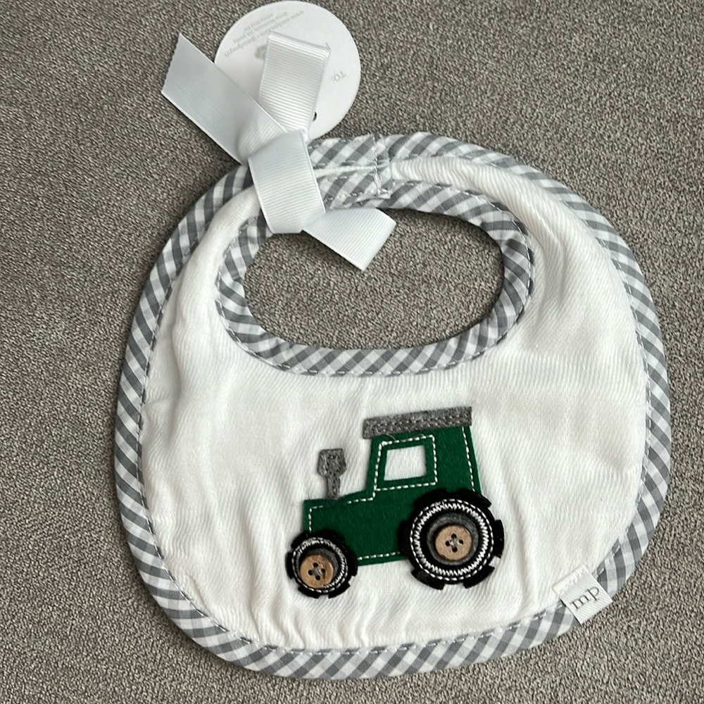 Baby tractor bib